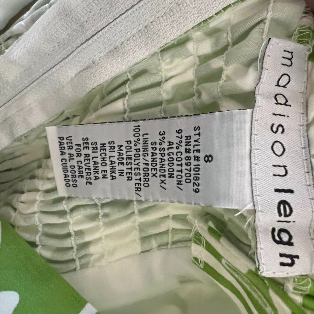 Retro Pattern Green & White Dress - Picture 5 of 7